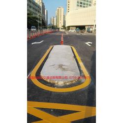 防撞緩沖設(shè)施 保障交通安全的專業(yè)選擇