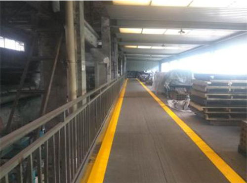 黃岡名人交通設(shè)施工程 停車位與紅安劃線在現(xiàn)代交通安全中的重要性